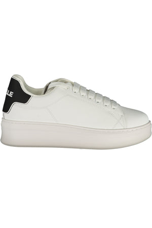 Gaëlle Paris White Women's Sports Shoes