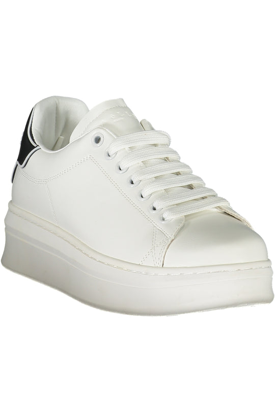 Gaëlle Paris White Women's Sports Shoes