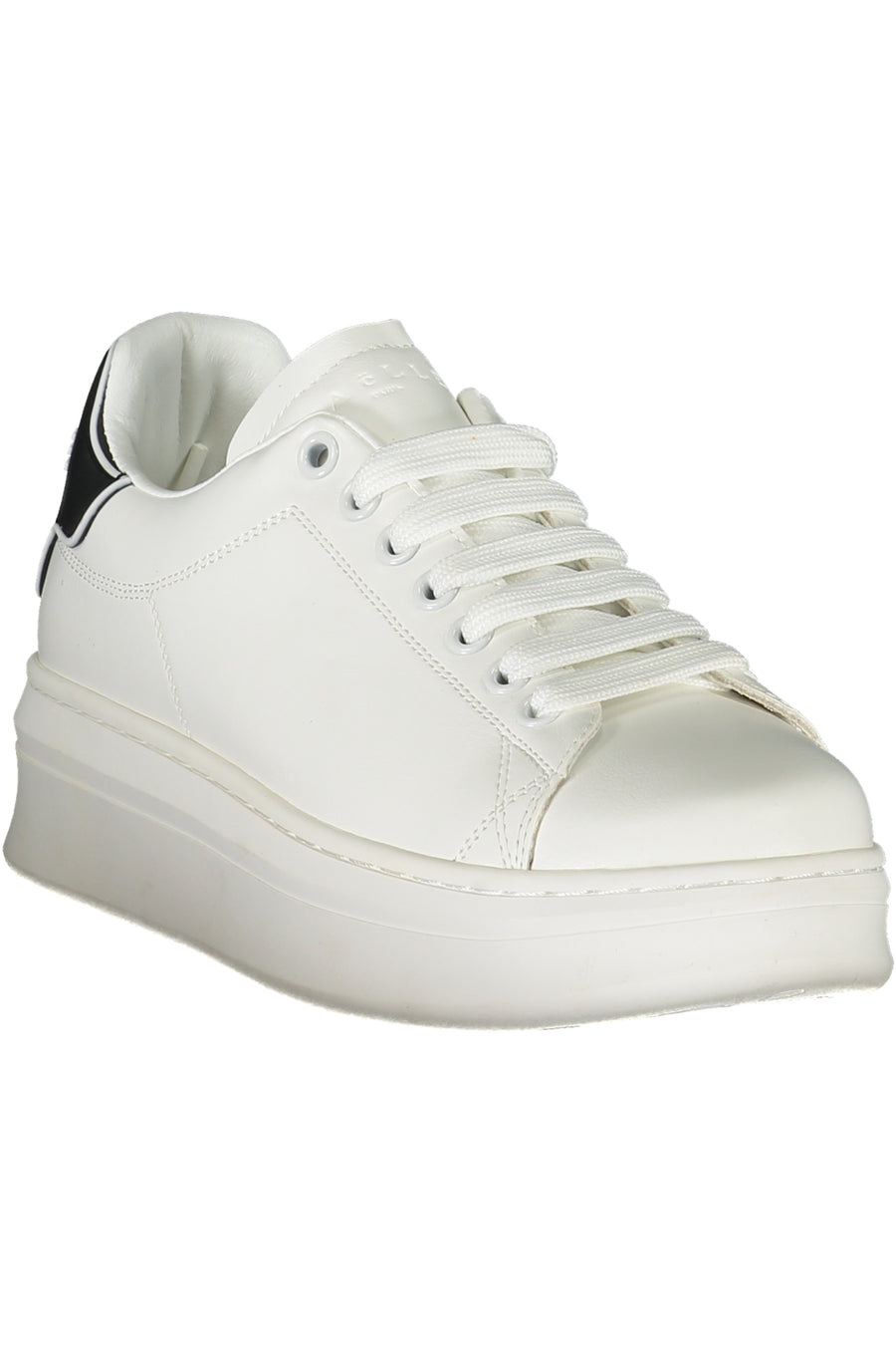 Gaëlle Paris White Women's Sports Shoes
